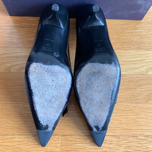 Prada Pointed Toe Heel with Velvet Trim - Picture 6 of 8